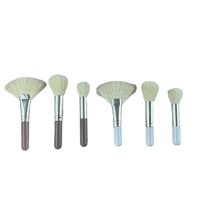 Brosse en laine synthétique pour masque facial Brosse <span class=keywords><strong>de</strong></span> maquillage moussante pour le visage utilisée avec un nettoyant pour le visage en forme d'éventail - Product Image 2