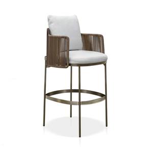 Muebles de patio comercial, taburete de Metal de altura de mostrador, silla de café <span class=keywords><strong>Bistro</strong></span>, Hotel, restaurante, jardín, silla alta de mimbre para exteriores - Product Image 1