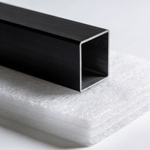 Puertas de Cerca con Recubrimiento de Polvo Negro: Soluciones de Seguridad y Estética Resistentes a la Intemperie para Propiedades Residenciales y Comerciales - Product Image 4