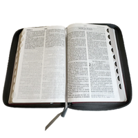 Bibles imprimées personnalisées à liaison parfaite avec une variété de papiers couché Offset Duplex