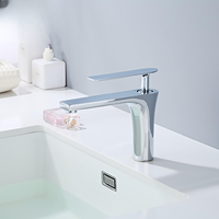 Nouvelle conception moderne, robinet mélangeur de lavabo en laiton durable, multifonctionnel, anti-éclaboussures, monocommande, eau chaude et froide, finition chromée