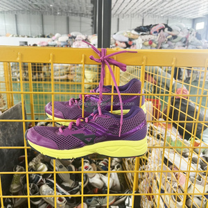 S32-2 Groothandel Internationale Merk Dames Hardloopschoenen Tweedehands Sportmerken Gebruikt Dames Schoenen In Balen - Product Image 1