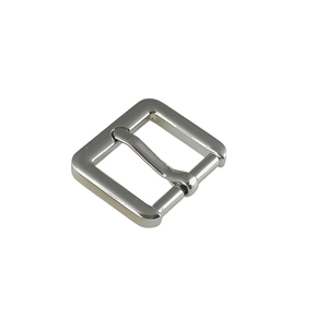Hebilla de cinturón de metal con forma rectangular - Product Image 1