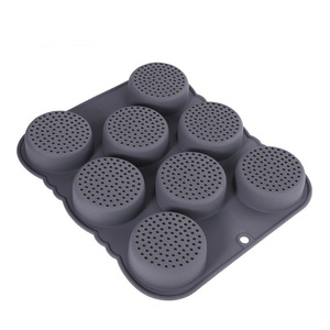 Moule à pain en silicone antiadhésif à 8 cavités pour <span class=keywords><strong>hamburger</strong></span> moules à <span class=keywords><strong>hamburger</strong></span> perforés pour la cuisson de petits pains faits <span class=keywords><strong>maison</strong></span> - Product Image 3