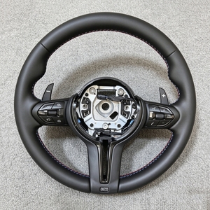 Volante Deportivo de Cuero Negro M Performance para <span class=keywords><strong>BMW</strong></span> 320 <span class=keywords><strong>525</strong></span> F10 F12 F22 F32 F20 F30 F15 F25 F07 F01 F82 M3 M4 M5, Accesorios para Automóviles - Product Image 3