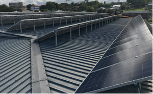 Support photovoltaïque PV de haute qualité en aluminium Ballast plat Structure de toit usine système de montage solaire en gros - Product Image 3