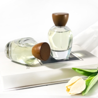 Bouteilles de parfum transparentes plates de 100 ml pour voiture, emballage de soins de la peau, atomiseur de parfum, flacon de parfum de luxe unique - À vendre