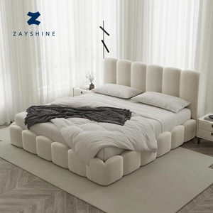 Lit double Zayshine de style rétro français, crème, luxe, blanc, sherpa, grande taille, pour chambre principale, 1,5 à 1,8 mètres, appartement, villa, hôtel - Product Image 1