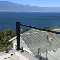 Rampe d'escalier murale en alliage d'aluminium sur mesure avec clip en verre, balustrade simple et luxueuse, populaire sur internet, pour extérieur, sans perçage
