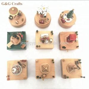 Scatola musicale in legno massello scatola di cartone per uccelli e musica House Box - Product Image 3