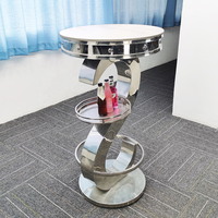 Table à gâteau en acier inoxydable de luxe moderne SShape, dorée, pour la décoration de mariage, de banquet et de fête