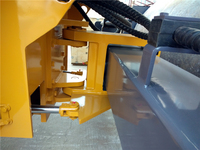 Rouleau vibratoire hydraulique à tambour unique de 12 tonnes de qualité professionnelle LTD212H avec joystick