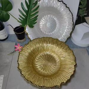 Gros <span class=keywords><strong>grand</strong></span> bol en verre coloré turc antique avec bord doré et argenté Design classique écologique pour les mariages - Product Image 1