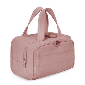 Sac de Voyage Matelassé Imperméable de Luxe Grande Capacité pour Femmes, Trousse de Maquillage et Organisateur de Cosmétiques avec Fermeture Éclair – Vente en Gros - Product Image 1