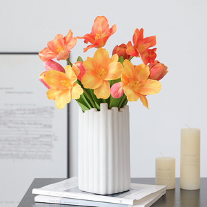 Ramo de Tulipanes Artificiales, Flores de Seda de Alta Simulación, Decoración para Bodas y Hogar - Product Image 3