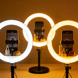 Anneau lumineux avec support de disque et base circulaire robuste 22 pouces, 3 modes de couleur réglables pour créateurs de contenu et influenceurs, télécommande - Product Image 2