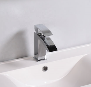 UPC Monté Par Plate-Forme En Alliage de Zinc Poignée Cascade Débit Antique Robinet de Bain En Laiton Robinet à Cascade - Product Image 3