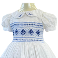Robes smockées pour filles, vêtements pour enfants de boutique, rose classique, broderie à la main, fabrication au Vietnam, sur mesure OEM ODM, Ropa Para Ninas