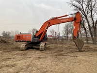 Excavatrice sur chenilles Hitachi ZX350K d'occasion, 35 tonnes, faible nombre d'heures, bon état