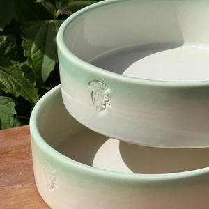 Tazón de servir de cerámica de gres de alta calidad hecho a mano con acabado craquelado, apto para microondas, elegante y lujoso para la mesa. - Product Image 2