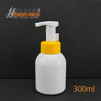 Bouteilles de savon mousse HDPE colorées de 300 ml et 500 ml, de haute qualité, en stock, avec pompe moussante pour le lavage du visage et des mains