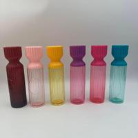 Flacon pulvérisateur de parfum à rayures verticales de 250 ml, flacon vaporisateur cosmétique rechargeable, conteneur de parfum pour maquillage