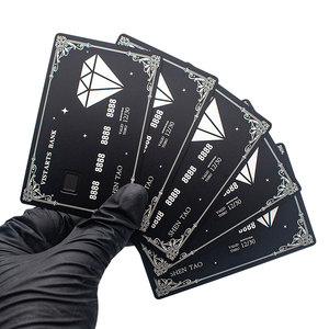 Diamante personalizzato di alta qualità di lusso di Design Laser incisione in acciaio inox carta vuota con Slot per Chip carta di <span class=keywords><strong>debito</strong></span> in metallo - Product Image 1