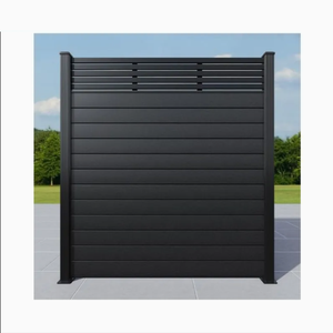 Fourniture directe d'usine de panneau de clôture en WPC co-extrudé de deuxième génération pour la <span class=keywords><strong>cloison</strong></span> murale extérieure en bois-plastique pour la modélisation 3D - Product Image 1