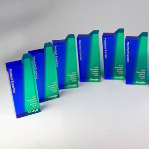 Premios Acrílicos 2026 para Reconocimiento y Aprecio - Color y Logotipo Personalizados para Regalos Publicitarios - Product Image 3