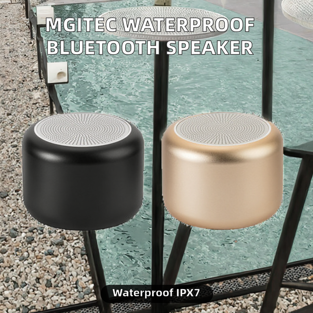 Portable Plastic for Speaker Outdoor Activities Mini Waterproof RGB LED Lighting 5W Battery Video Call APP Supported
