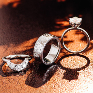 Anello <span class=keywords><strong>in</strong></span> oro 18k reale impilabile per fascia di matrimonio con cornice larga per fascia <span class=keywords><strong>Crescendo</strong></span> impilando Set di anelli Solitaire Solitaire taglio rotondo - Product Image 3