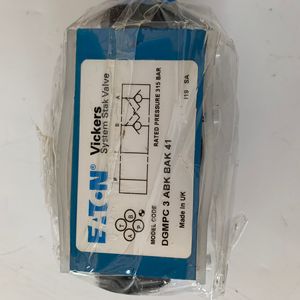 DGMPC 3 ABK BAK 41 694400 DGMPC3ABKBAK41 DGMPC-3-ABK-BAK-41 DANFOSS Solénoïde d'origine authentique, stock important - Product Image 5