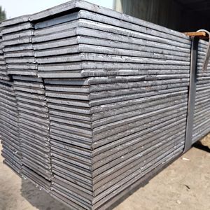 Barre plate en acier au carbone de qualité supérieure, marque <span class=keywords><strong>RONGYI</strong></span>, grade Q235B, laminée à chaud, norme ASTM A36, service de découpe pour la construction, Shanghai - Product Image 5