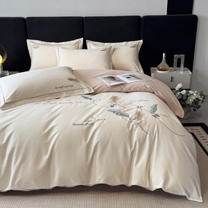 ชุดเครื่องนอนผ้าฝ้ายแท้เส้นใยยาวพิเศษ ความหนาแน่นสูง ระดับพรีเมียม ปักลายสองชิ้น ชุดสี่ชิ้น สไตล์เรียบง่าย สำหรับฤดูใบไม้ร่วง - Product Image 3