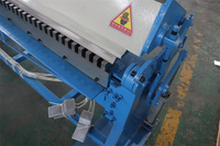 Machine de pliage pneumatique automatique 3200 mm pour tôles, idéale pour la fabrication de conduits