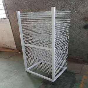 ビジネスを効率化する、高度なスクリーン印刷乾燥ラックソリューション