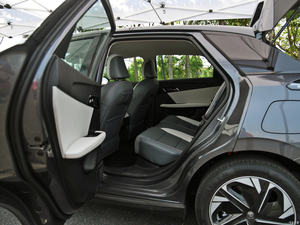 รถยนต์ไฟฟ้าแฮทช์แบค SAIC <span class=keywords><strong>MG</strong></span> 4 <span class=keywords><strong>EV</strong></span> 2022 520km รุ่นเรือธง - Product Image 4