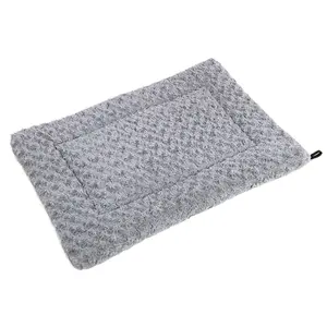 Luxury Faux Rabbit Stripe Fur Snuggle Portable Pet Pillow Dog Mat With Anti Slip Bottom For Winter