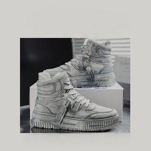 รองเท้าดีไซเนอร์ คอลเลคชั่นฤดูใบไม้ผลิ 2026 <span class=keywords><strong>ส</strong></span>ไตล์ใหม่ รองเท้าหุ้มข้อ<span class=keywords><strong>ส</strong></span>ูง<span class=keywords><strong>ส</strong></span>ำหรับทั้งชายและหญิง รองเท้าผ้าใบ<span class=keywords><strong>ส</strong></span>ีเทา<span class=keywords><strong>ส</strong></span>ไตล์วินเทจแบบทำเก่า - Product Image 2