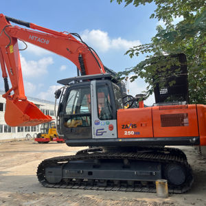Machine avec peinture originale Excavatrice Hitachi HQ250 fabriquée en Corée Excavatrice d'occasion Doosan DX225LC à Shanghai à vendre - Product Image 1