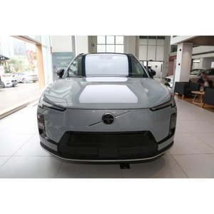 <span class=keywords><strong>Volvo</strong></span> <span class=keywords><strong>XC70</strong></span> PHEV SUV 2026, Edición Base, 116 km de Autonomía, 5 Plazas, Tracción Delantera, SUV de Tamaño Completo, Vehículo Usado - Product Image 5