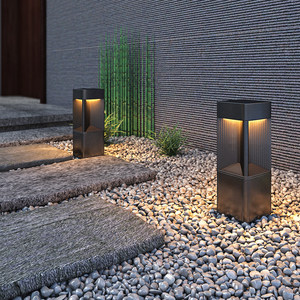 Luces Solares para Jardín, IP65 Impermeables, Lámpara de Jardín para Caminos, Estilo Europeo, Iluminación de Paisaje - Product Image 1