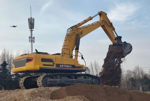 Nouvelle pelle sur chenilles de 75 tonnes et 5 m³ de la marque chinoise de pointe pour travaux de terrassement SE750LC - Product Image 4