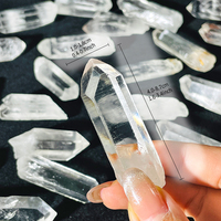 Points de cristal transparents en gros, pierres brutes facettées pour la décoration intérieure, les boutiques de cadeaux et les collections