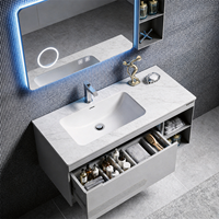 Armoire de salle de bain à miroir LED en verre trempé avec éclairage d'ambiance, design géométrique, rangement ouvert, durable et résistant à l'humidité