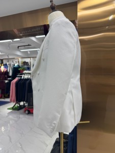 Completi eleganti da <span class=keywords><strong>uomo</strong></span> bianchi con risvolto a scialle di lunghezza normale Slim Fit <span class=keywords><strong>Blazer</strong></span> da sposa 3 pezzi giacca pantaloni gilet abbigliamento - Product Image 4