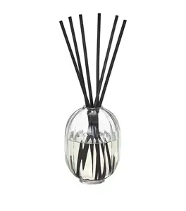 Genießen Sie den Alltag Großhandel Zuhause Luxus Öl Glasflasche Schilf-Diffusor Raum-Luftduft Rattan schwarz-Rosen-Diffusor