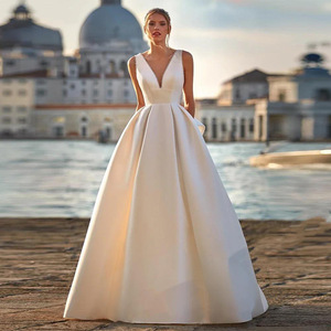 Vestido de Novia, Vestido de Novia Blanco sin Espalda, Satén Simple, Tela de Encaje para Vestido de Novia - Product Image 1