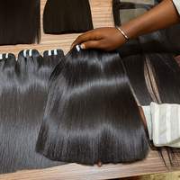 Extensions de cheveux humains vietnamiens bruts, super double drawn, lisses comme des baguettes, pleine longueur 8-32 pouces, prêtes à être expédiées, prix de gros