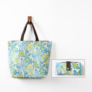 Bolsa de Mano Plegable de Poliéster Impermeable con Asa Larga y Estampado de Dibujos Animados, Personalizada con Logotipo, Promoción al por Mayor - Product Image 2